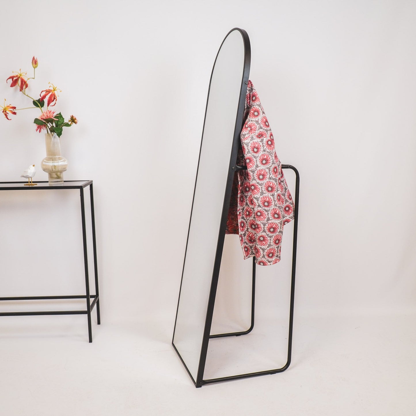 Mobile Mirror/Hanger
