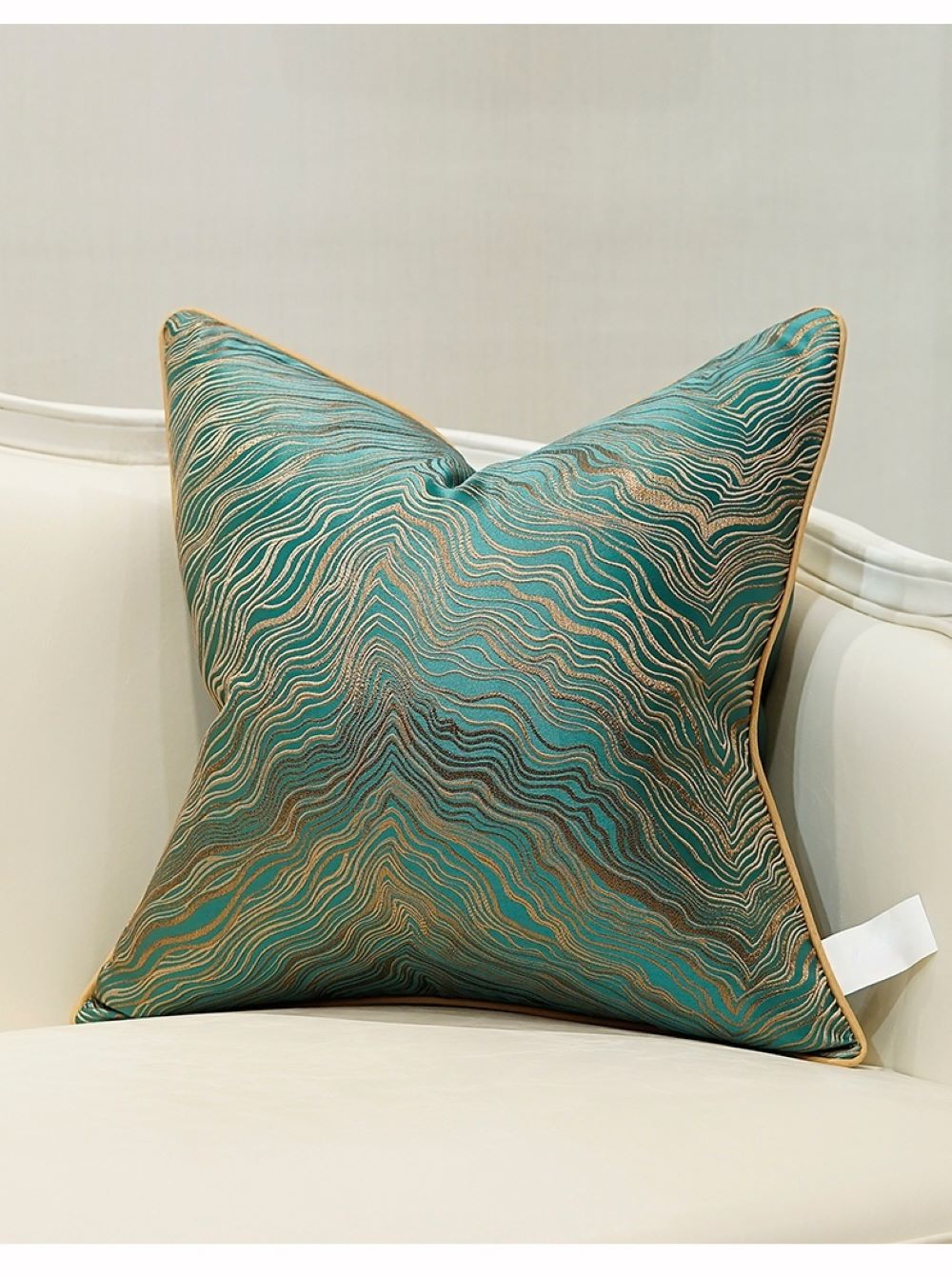 Luxury African Jacquard Cushion Cover for Home Decor